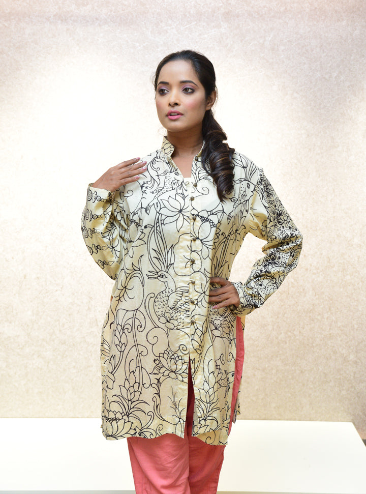 White line art full sleeve kurti