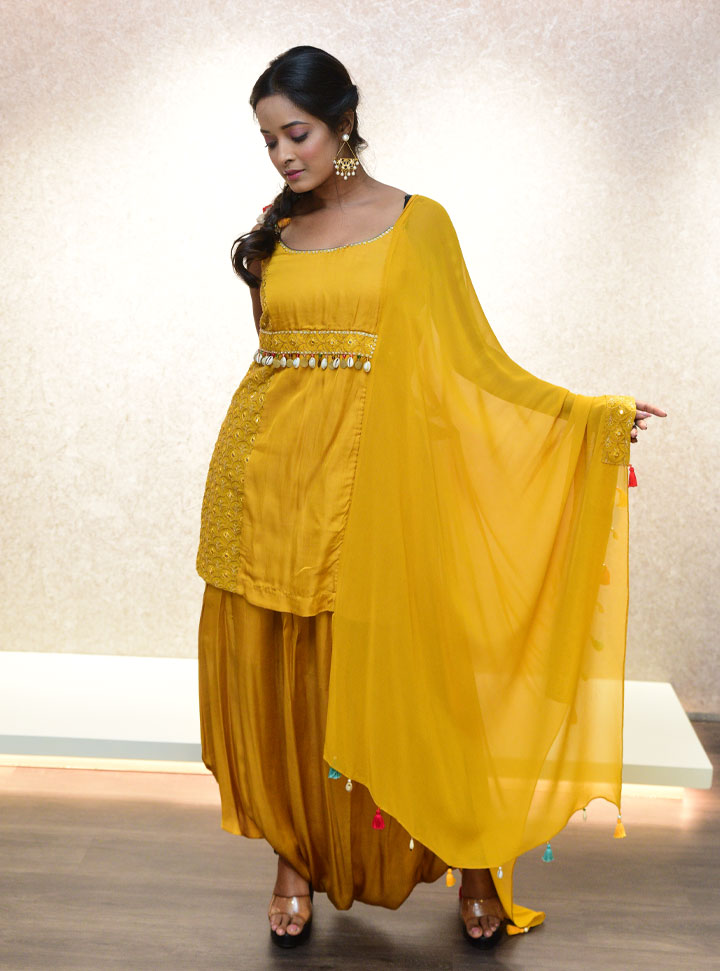 Indowestern yellow women 3oc outfit